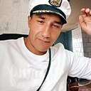 Роман, 33 года