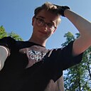 Дмитрий, 18 лет