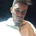 Максим, 24 года