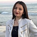 Нафиса, 19 лет