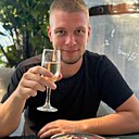 Дмитрий, 33 года