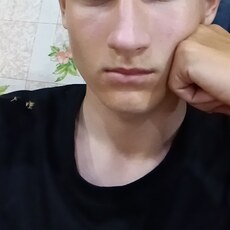 Фотография мужчины Даниил, 18 лет из г. Белогорск