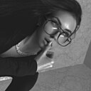 Ariel, 22 года