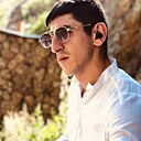 Hovo, 24 года
