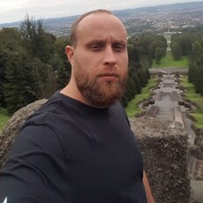 Valentin, 38 из г. Падерборн.