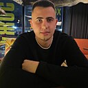 Максим, 25 лет