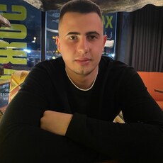 Фотография мужчины Максим, 25 лет из г. Саратов