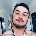 Иса, 22 года