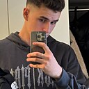 Александр, 24 года