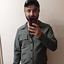Адам, 33 года
