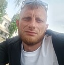 Юрий, 32 года