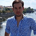 John, 32 года