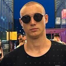 Фотография мужчины Кирилл, 19 лет из г. Оренбург