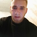 Михаил, 32 года