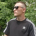 Макс, 24 года