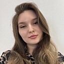 Яна, 23 года