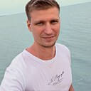 Роман, 33 года