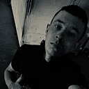 Артур, 24 года