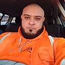Nur, 32 года