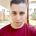 Илья, 33 года