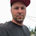 Михаил, 33 года