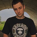 Аv, 44 года