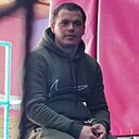 Макс, 33 года