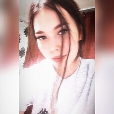 Фотография девушки Юлия, 19 лет из г. Кемерово