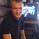 Михаил, 32 года