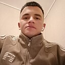 Жамшидбек, 21 год