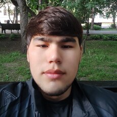 Фотография мужчины Саид, 20 лет из г. Томск
