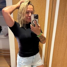 Фотография девушки Елена, 34 года из г. Санкт-Петербург
