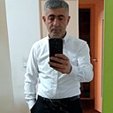 Азер, 42 года
