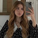 Настя, 22 года