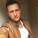 Михаил, 33 года
