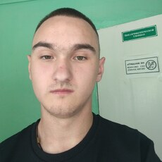 Фотография мужчины Денис, 19 лет из г. Арзамас