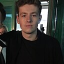 Максим, 25 лет