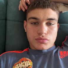 Фотография мужчины Давид, 20 лет из г. Судак