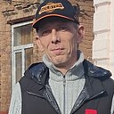 Максим, 44 года