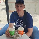 Саша, 33 года