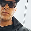 Михаил, 33 года