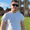 Денис, 22 года