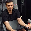 Лев, 39 лет