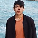 Идрис, 18 лет
