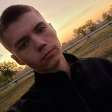 Фотография мужчины Алексей, 23 года из г. Киров