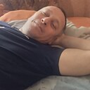 Ден, 44 года