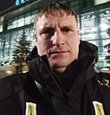 Сережа Корнев, 39 лет