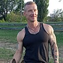 Макс, 42 года