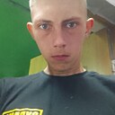 Денис, 18 лет