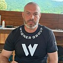 Альберт, 44 года